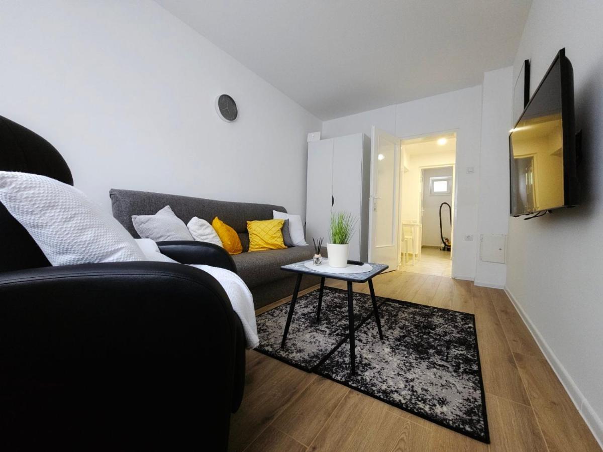 Marija Apartman Όσιγιεκ Εξωτερικό φωτογραφία